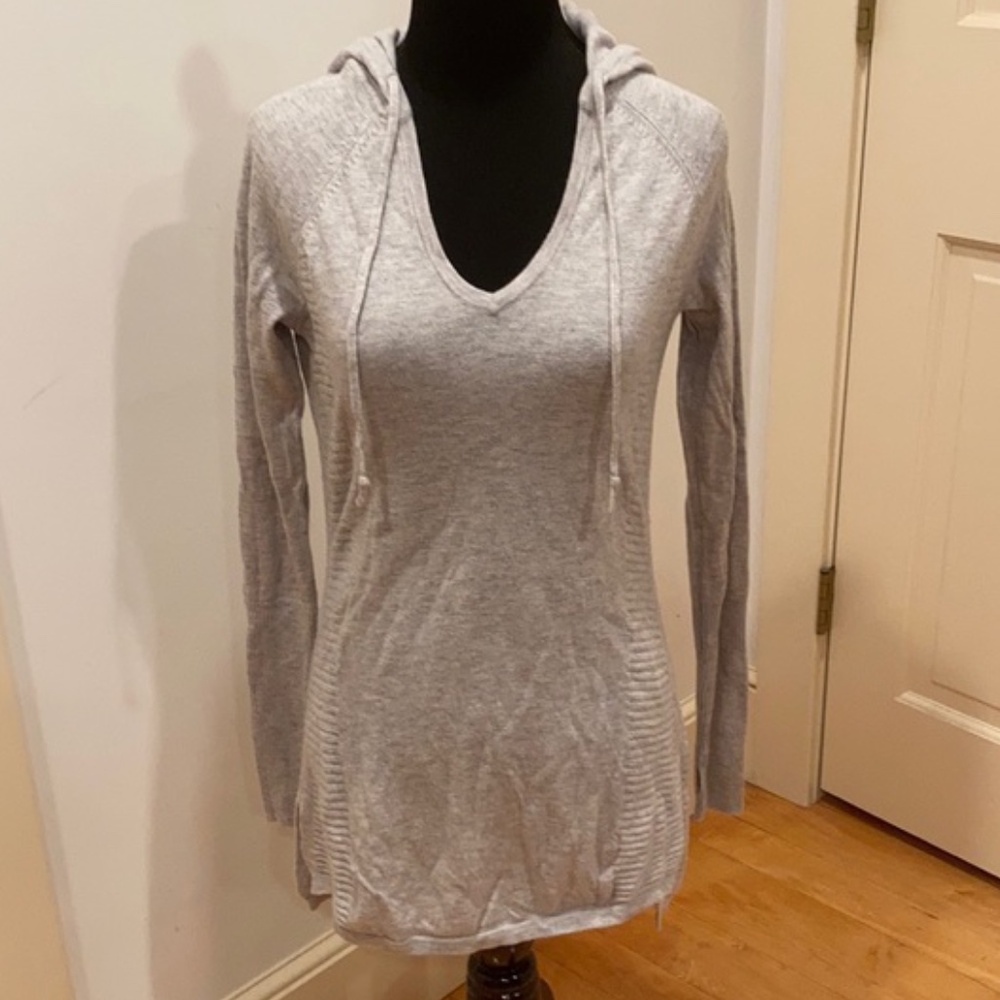 Athleta Tunic Merino Wool Sweater w/Hoodie- Heather Gray- XS